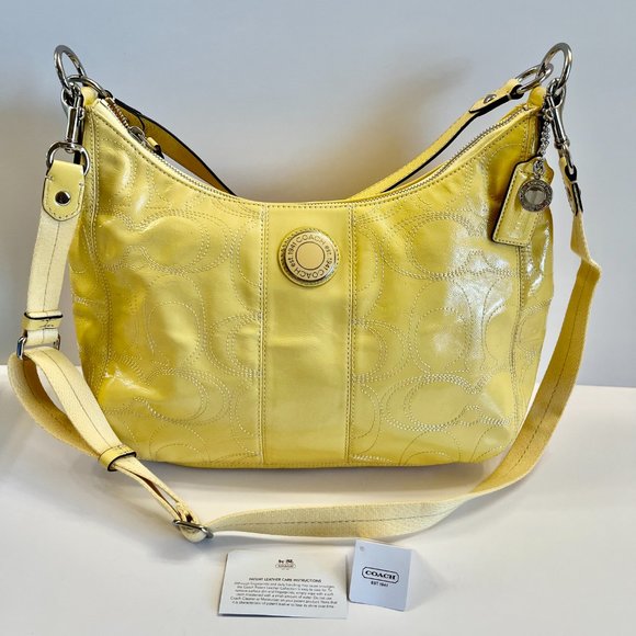Coach Vintage Signature Hobo /Crossbody Patent Leather in Soft Yellow - Picture 4 of 14